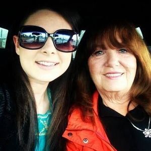 Meet your Posher, Pamela